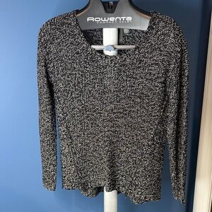 Quinn Black and White Knit Long Sleeve Top